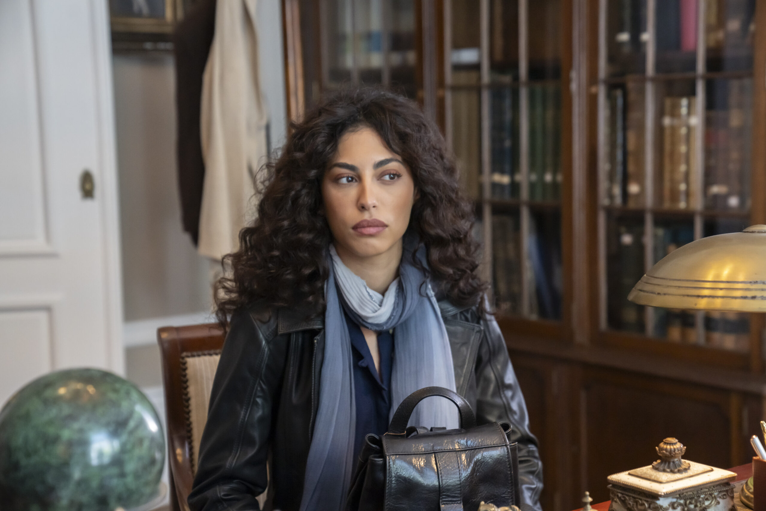 LISBON NOIR - CAST: PEPE RAPAZOTE; LUIS FILIPE EUSEBIO; BEATRIZ GODINHO; MINA EL HAMMANI; JOAO VICENTE; PAULO PIRES; CLEU DIARA; TERESA TAVARES; ANDRE NUNES; SANTIAGO ANDRE.  REALIZADOR ARTUR RIBEIRO - DIRECTOR DE FOTOGRAFIA MIGUEL MANSO - DIRECTORA DE PRODUÇAO CRISTINA ANDRADE - DIRECTOR DE SOM MARCOS COSMOS - DIRECÇAO DE ARTE ANABELA SANTOS - FIGURINISTA MISS SUZIE -  CHEFE DE CARATERIZAÇÃO ALEXANDRA ESPINHAL - CHEFE DE CABELOS MIGUEL TEIXEIRA -. SEE MY DREAMS - TVI - PRIME. FOTOGRAFIAS DE CENA ©ARMANDA CLARO